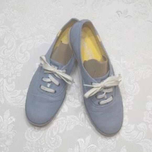 Women's KEDS Light Blue Sneakers ~ Size 8.5 - Picture 1 of 7